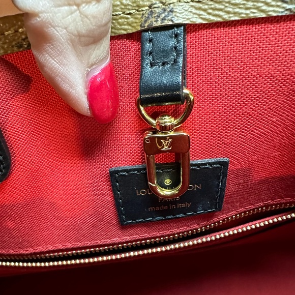 Louis Vuitton On The Go Reverse Monogram - MM - Picture 5 of 13